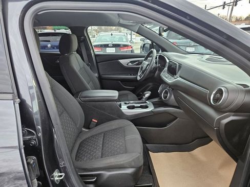 Used 2021 Chevrolet Blazer LT image 9