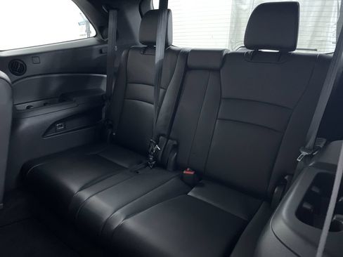 Used 2020 Honda Pilot Black Edition image 22