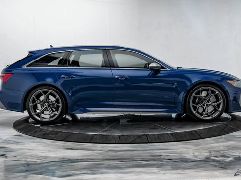 Used 2025 Audi RS 6 performance image 16