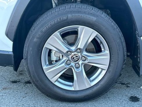 Certified 2025 Toyota RAV4 XLE w/ Convenience Package AWD/4WD image 11