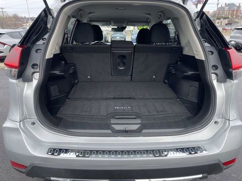 Used 2020 Nissan Rogue S w/ Special Edition Package image 34