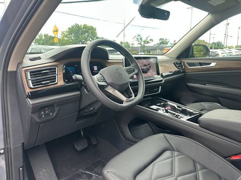 New 2026 Volkswagen Atlas SE AWD/4WD image 11
