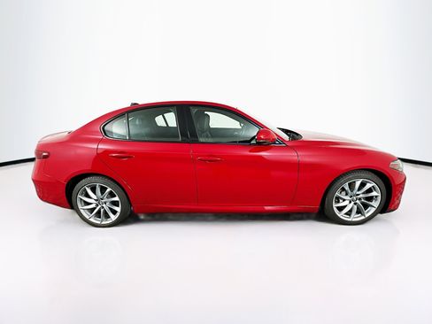 Used 2023 Alfa Romeo Giulia Ti image 10