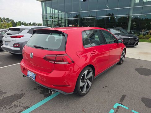 Used 2019 Volkswagen GTI SE FWD image 5