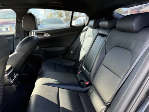 Used 2019 Kia Stinger GT1 image 21