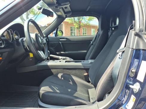 Used 2007 MAZDA MX-5 Miata Touring RWD image 10