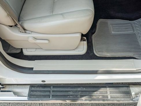 Used 2014 Chevrolet Silverado 2500 LT w/ Interior Plus Package AWD/4WD image 44