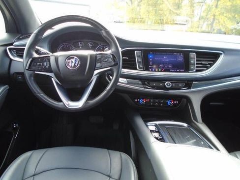Certified 2024 Buick Enclave Essence w/ Experience Buick Package image 20