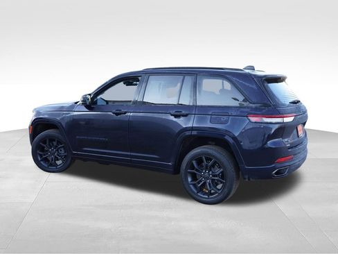 Used 2023 Jeep Grand Cherokee 30th Anniversary AWD/4WD image 8