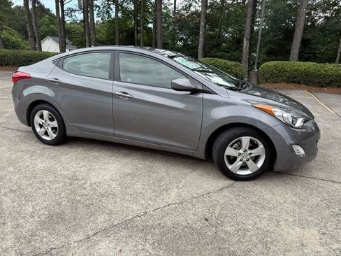Used 2012 Hyundai Elantra GLS w/ Preferred Pkg 3 FWD image 3