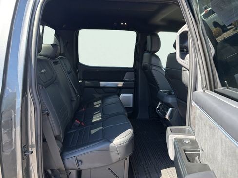 Certified 2025 Ford F250 Platinum AWD/4WD image 15
