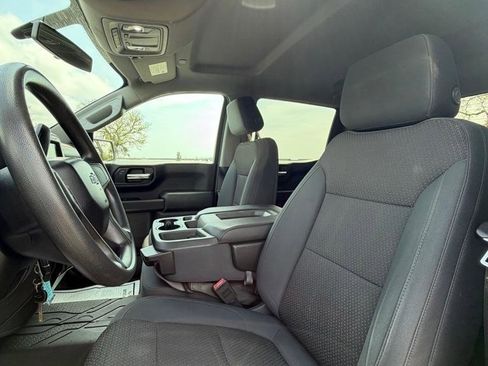 Used 2019 Chevrolet Silverado 1500 Custom Trail Boss w/ Custom Convenience Package image 10