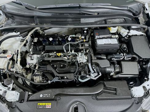 Used 2023 Toyota Corolla LE w/ Carpet Mat Package (TMS) image 32