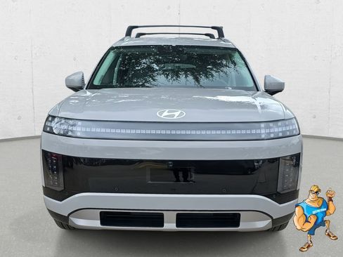 New 2026 Hyundai Ioniq 9 SEL image 2