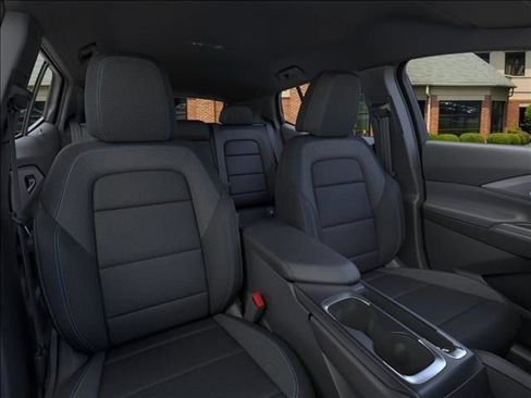 New 2026 Chevrolet Equinox EV LT FWD image 16