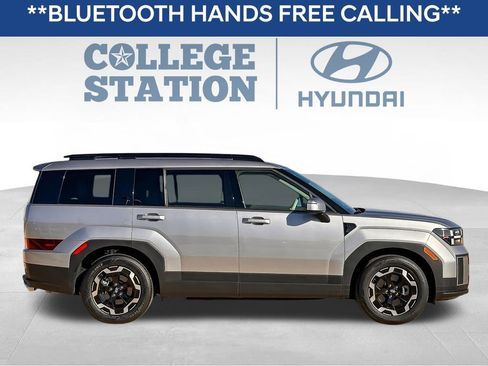 Used 2025 Hyundai Santa Fe SEL image 11