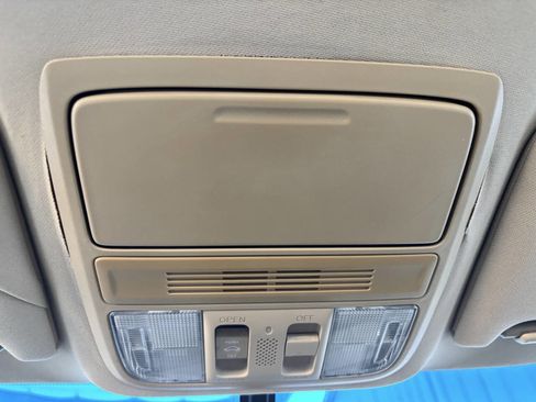 Used 2010 Honda Accord EX-L image 23