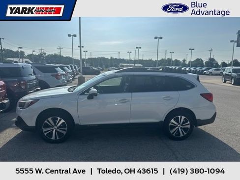 Used 2019 Subaru Outback 2.5i Limited AWD/4WD image 1