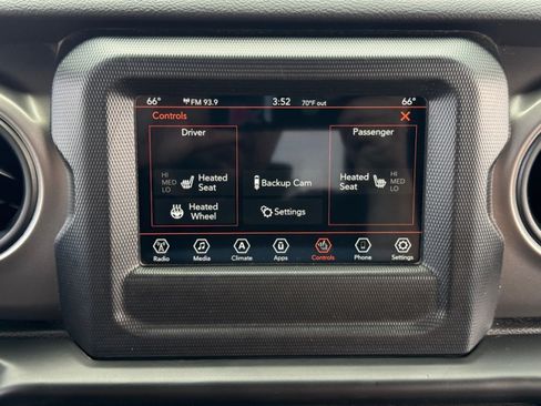 Used 2022 Jeep Wrangler Unlimited Sport AWD/4WD image 14