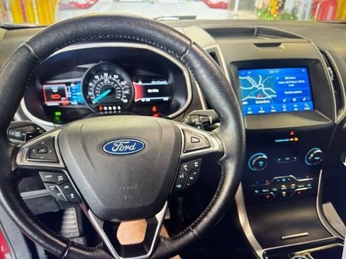 Used 2020 Ford Edge SEL w/ Convenience Package AWD/4WD image 7