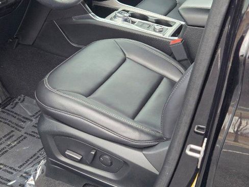 Certified 2023 Ford Explorer XLT w/ Equipment Group 202A image 23