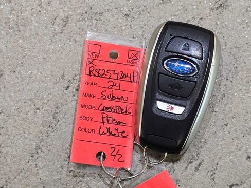 Used 2024 Subaru Crosstrek 2.0i Premium AWD/4WD image 32