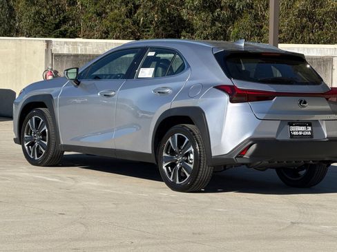 New 2026 Lexus UX 300h UX 300h image 3