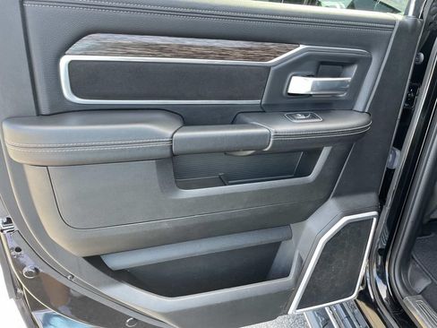 Used 2021 RAM 2500 Laramie AWD/4WD image 15