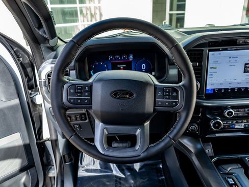 Used 2025 Ford F150 Lariat w/ Equipment Group 501A Mid image 18