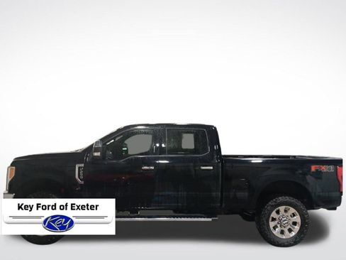 Used 2017 Ford F250 Lariat w/ Lariat Ultimate Package image 9