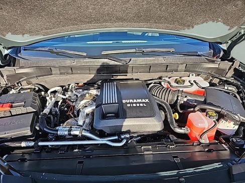 New 2026 Chevrolet Suburban RST w/ RST Capability Package image 12