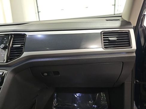 Used 2023 Volkswagen Atlas SEL Premium AWD/4WD image 43
