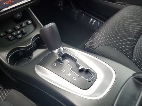 Used 2018 Dodge Journey SXT w/ Connectivity Group FWD image 30