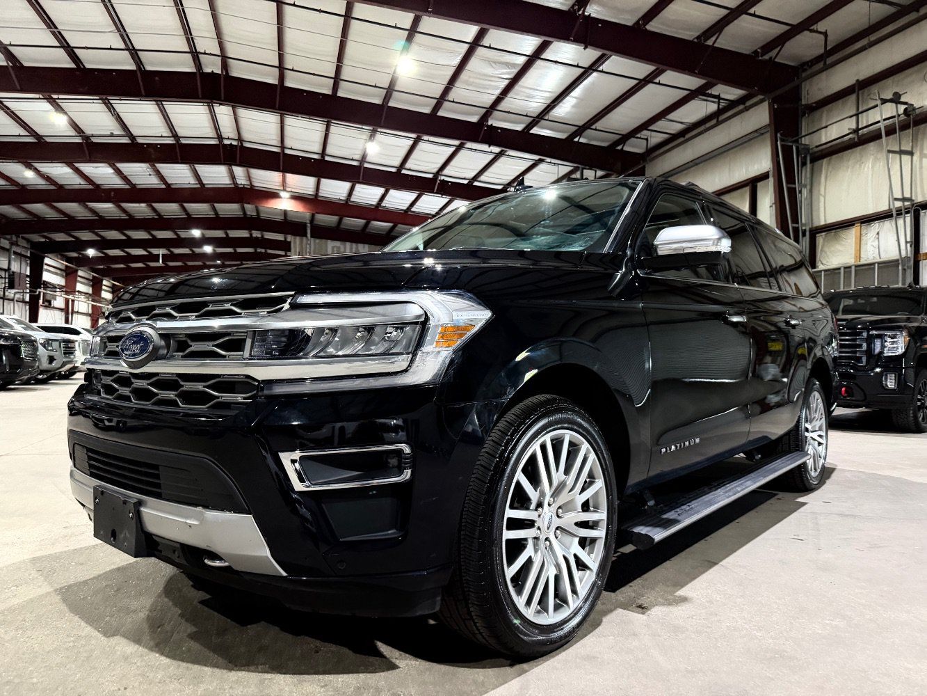 Used 2023 Ford Expedition Max Platinum AWD/4WD image 9