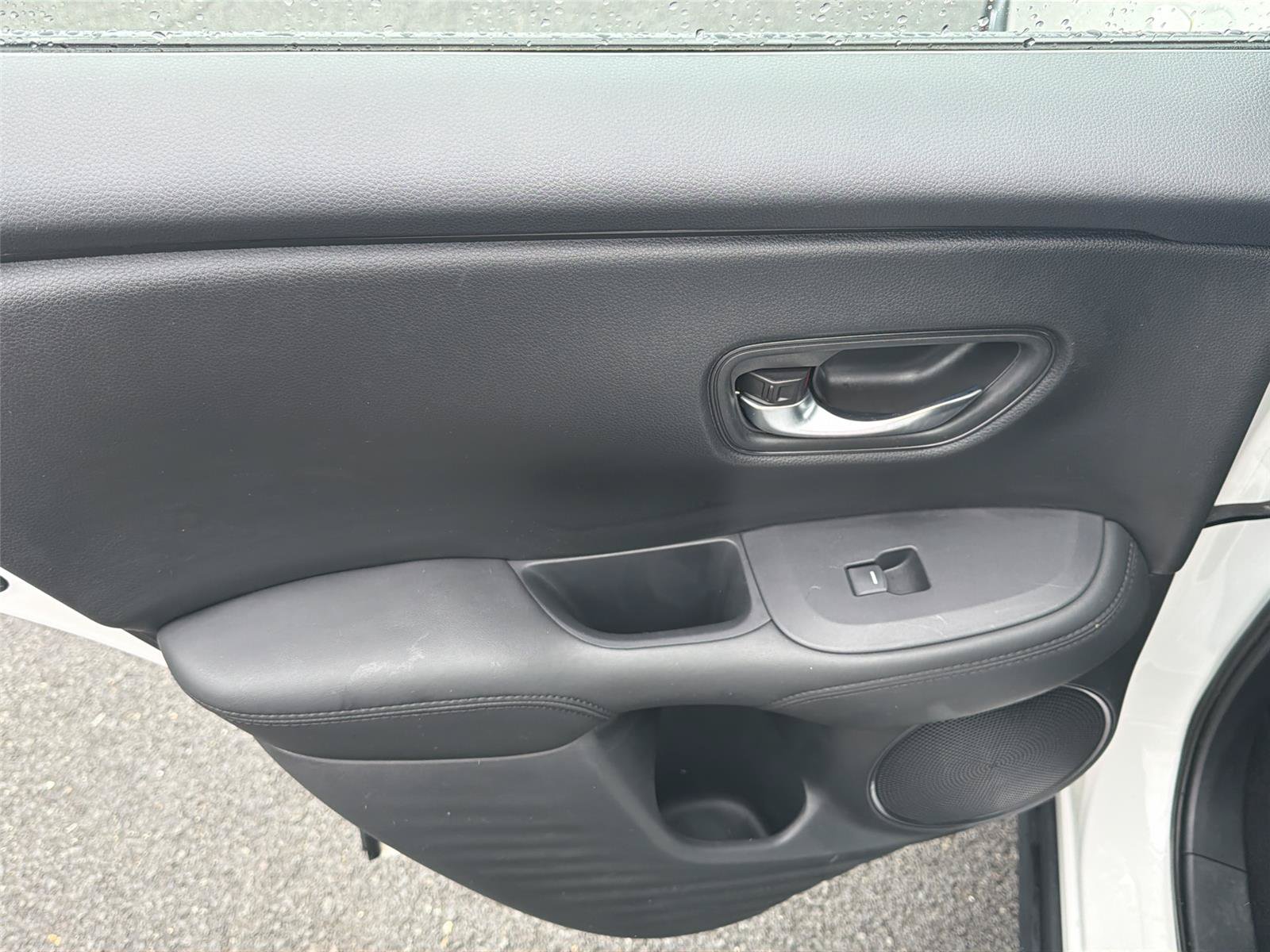 Certified 2024 Honda HR-V LX image 25