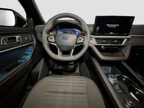 New 2026 Ford Explorer ST-Line w/ ST-Line Street Pack AWD/4WD image 31