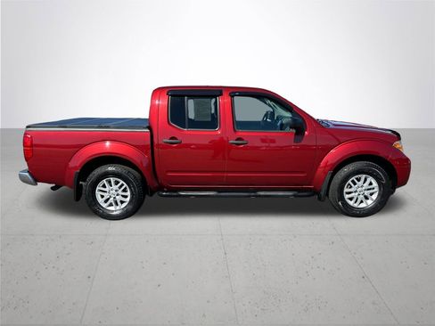 Used 2019 Nissan Frontier SV image 6