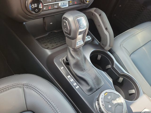 Used 2024 Ford Bronco Outer Banks AWD/4WD image 31