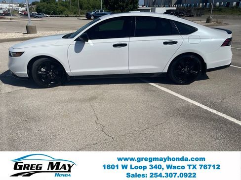 Used 2024 Honda Accord Sport image 7