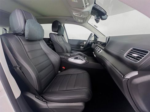 New 2026 Mercedes-Benz GLS 450 4MATIC image 25