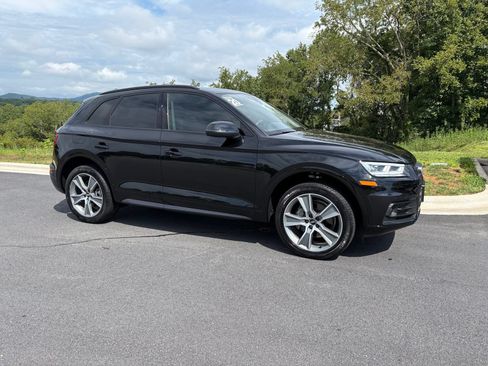 Used 2020 Audi Q5 2.0T Premium Plus AWD/4WD image 6