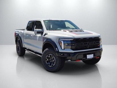 New 2026 Ford F150 Raptor w/ Equipment Group 803A Raptor R