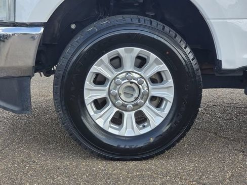 Used 2022 Ford F250 XLT AWD/4WD image 31