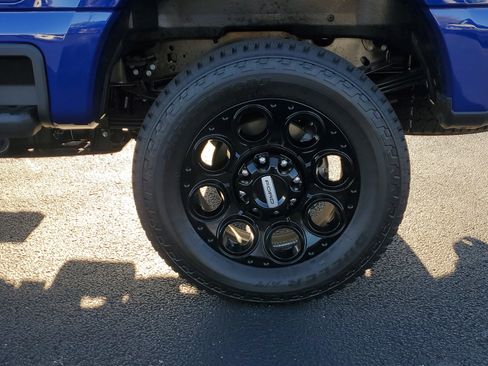 New 2026 Ford F250 Lariat w/ Black Appearance Package image 5