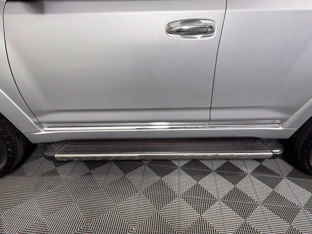 Used 2016 Toyota 4Runner Limited RWD image 4
