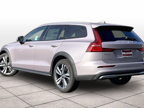 New 2026 Volvo V60 B5 Cross Country Plus w/ Climate Package image 3