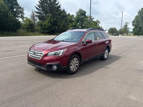 Used 2015 Subaru Outback 2.5i Premium AWD/4WD image 1