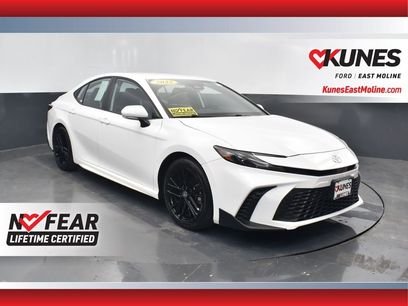 Used 2025 Toyota Camry SE