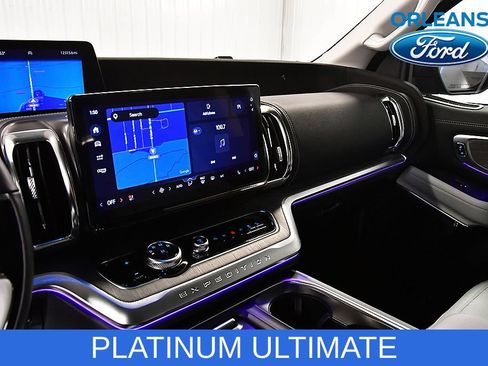 Used 2025 Ford Expedition Platinum w/ Platinum Ultimate Package AWD/4WD image 22