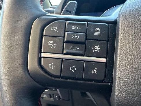 Used 2025 Ford F150 Raptor AWD/4WD image 24